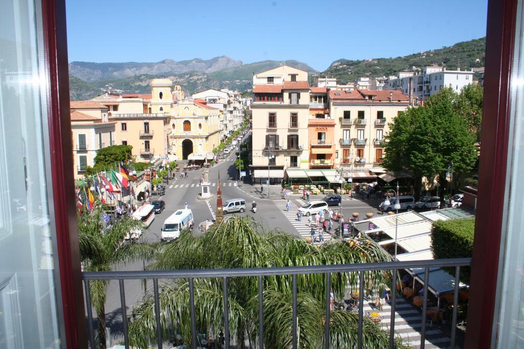 Hotel La Casa Dell'Orologio - Main Square Península Sorrentina Habitación foto