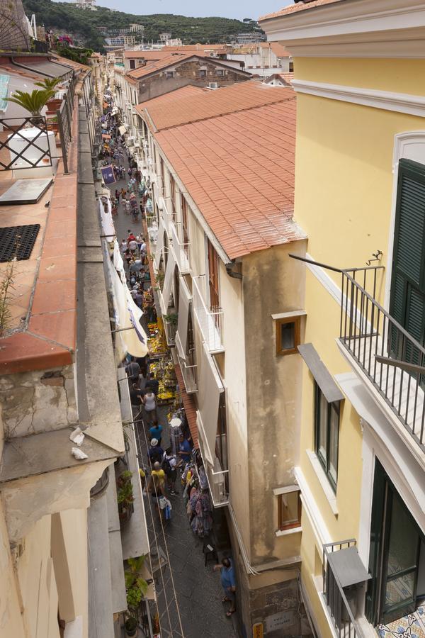 Hotel La Casa Dell'Orologio - Main Square Península Sorrentina Exterior foto